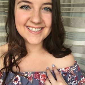 Meet your Posher, Amber